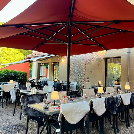 Logis Hotel, Chalets Et Restaurant Les Chatelmines ลาแบรส ภายนอก รูปภาพ