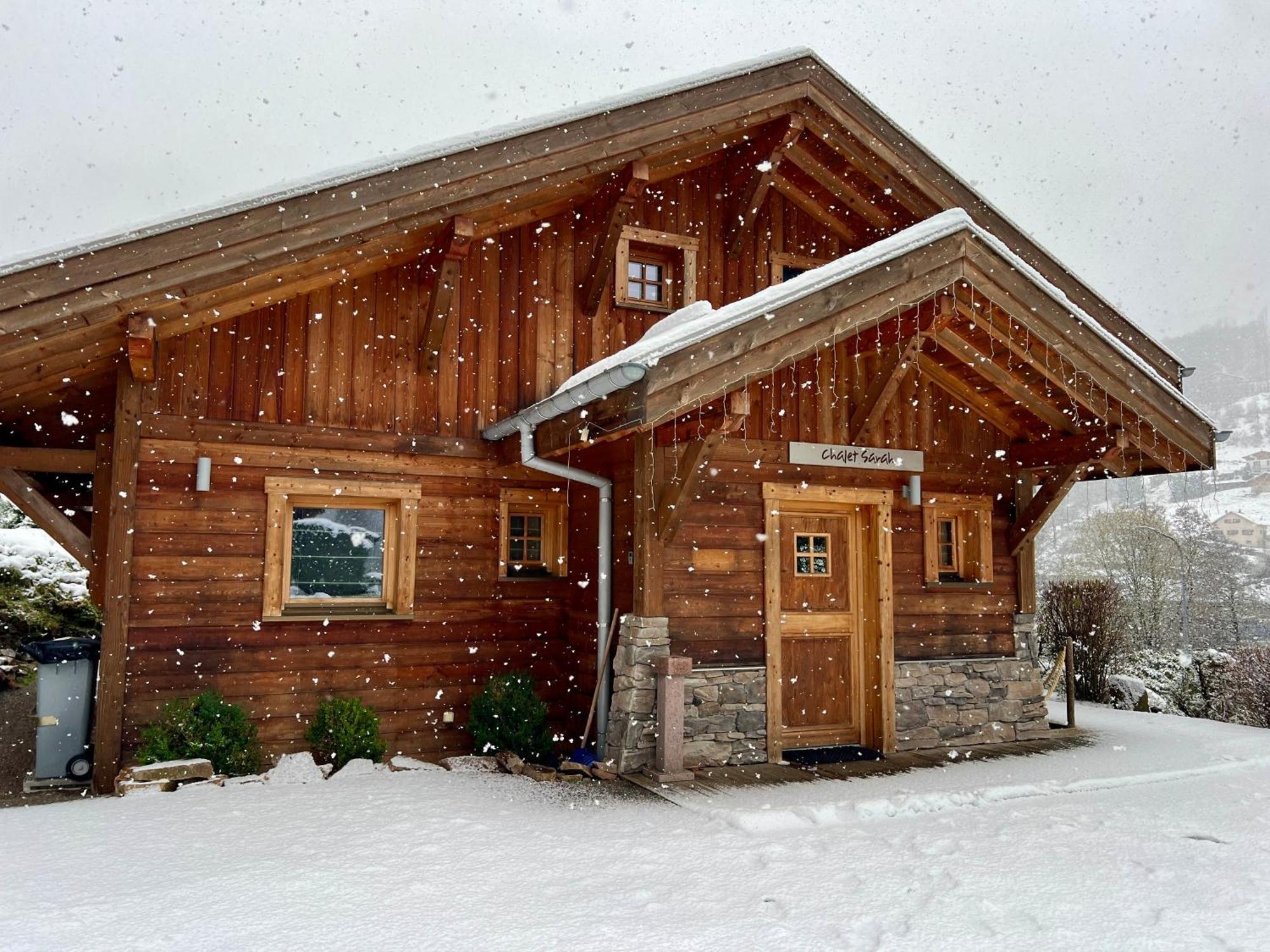 Logis Hotel, Chalets Et Restaurant Les Chatelmines ลาแบรส ภายนอก รูปภาพ