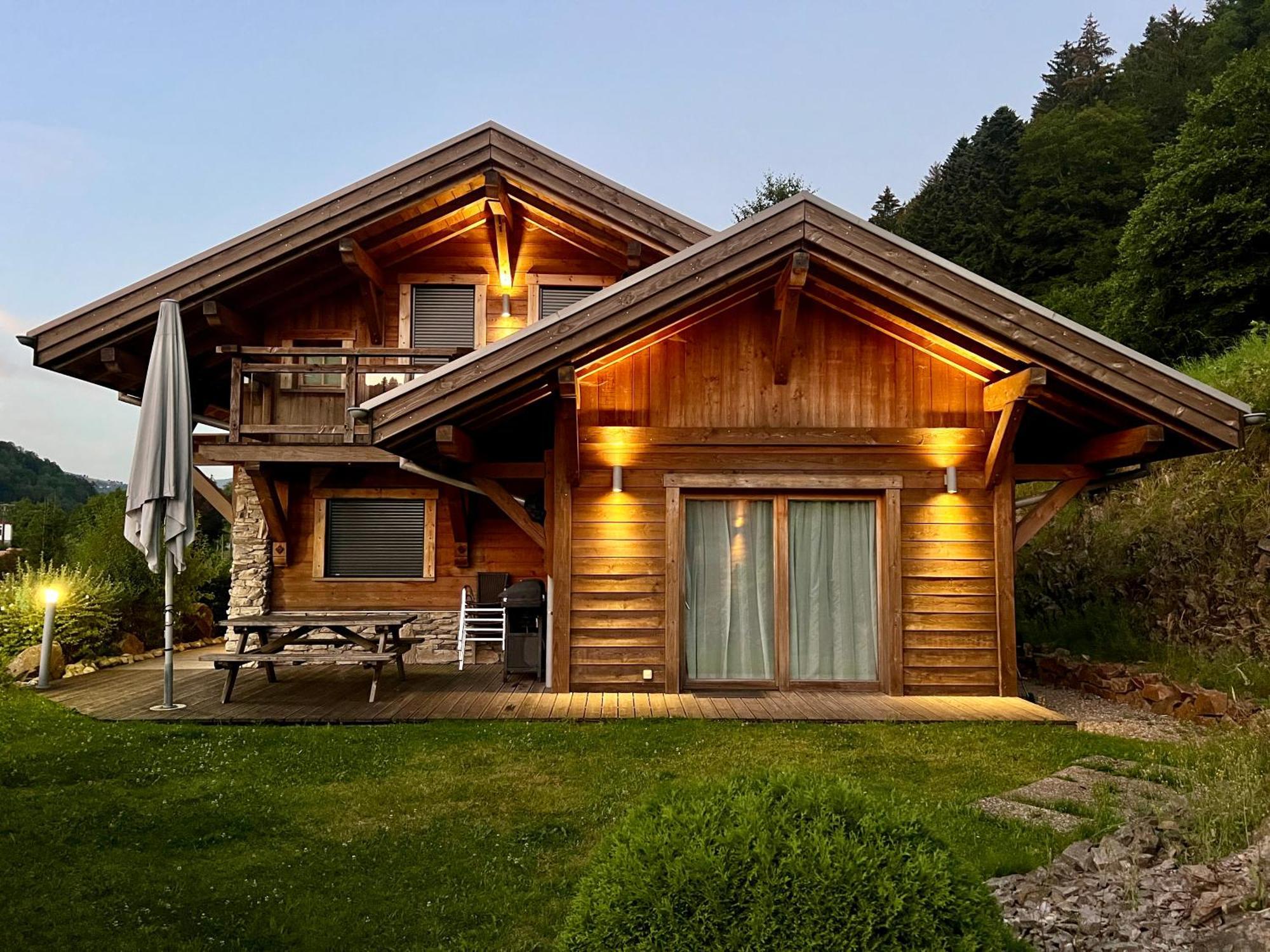 Logis Hotel, Chalets Et Restaurant Les Chatelmines ลาแบรส ภายนอก รูปภาพ