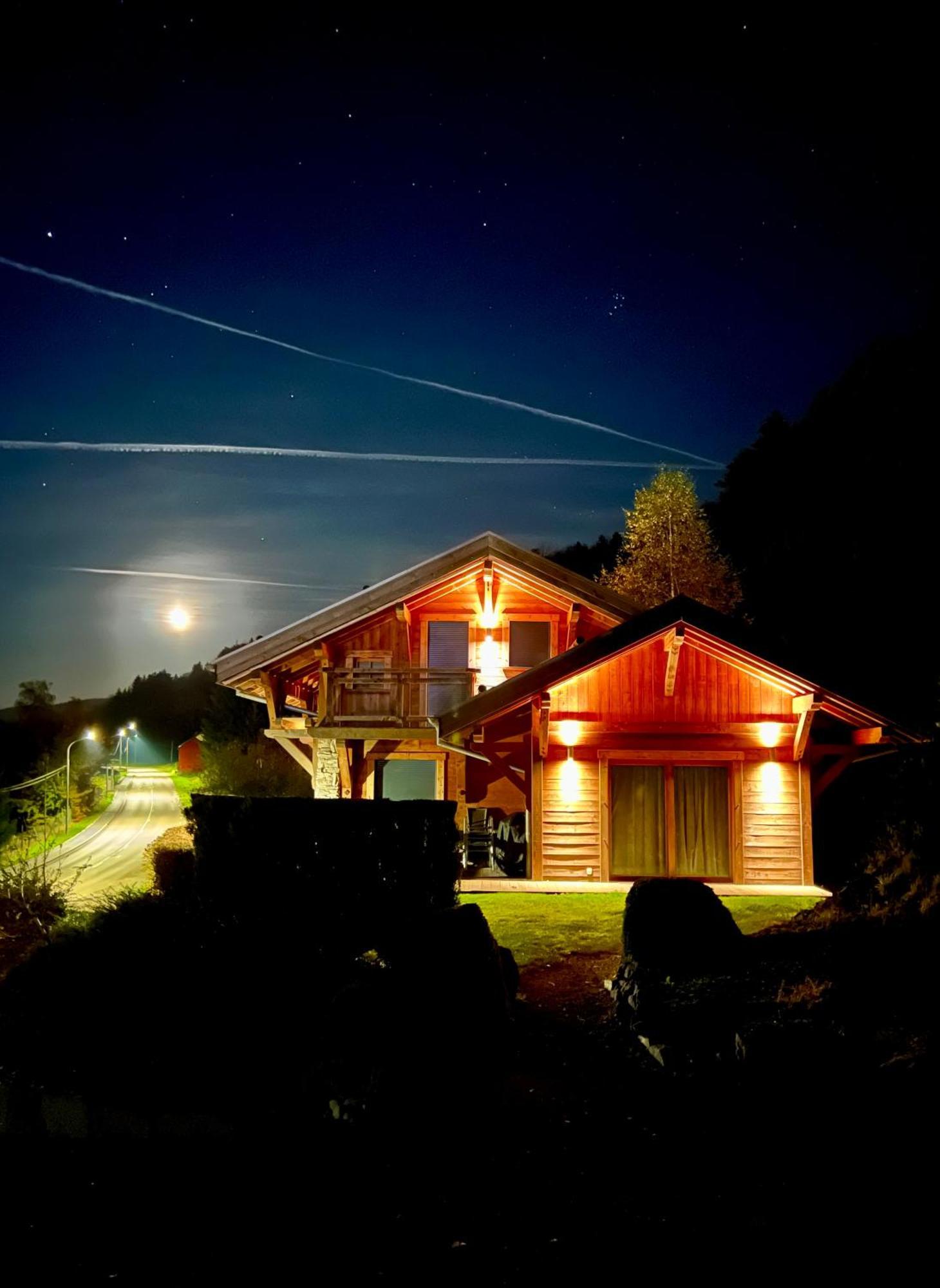 Logis Hotel, Chalets Et Restaurant Les Chatelmines ลาแบรส ภายนอก รูปภาพ
